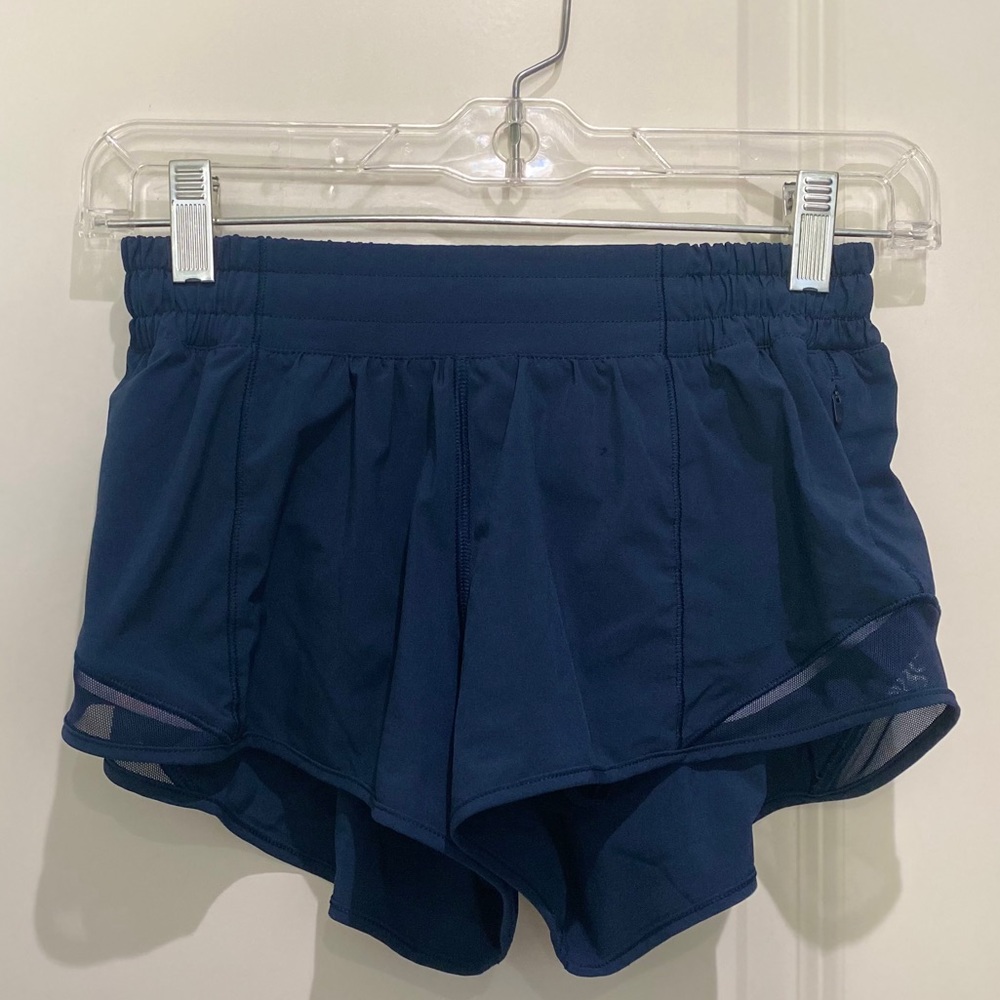 hotty hot short II *2.5- lululemon shorts